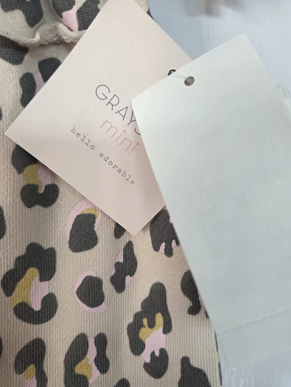 NWT Girl's Leopard Print Pink Romper newborn - Picture 2 of 6